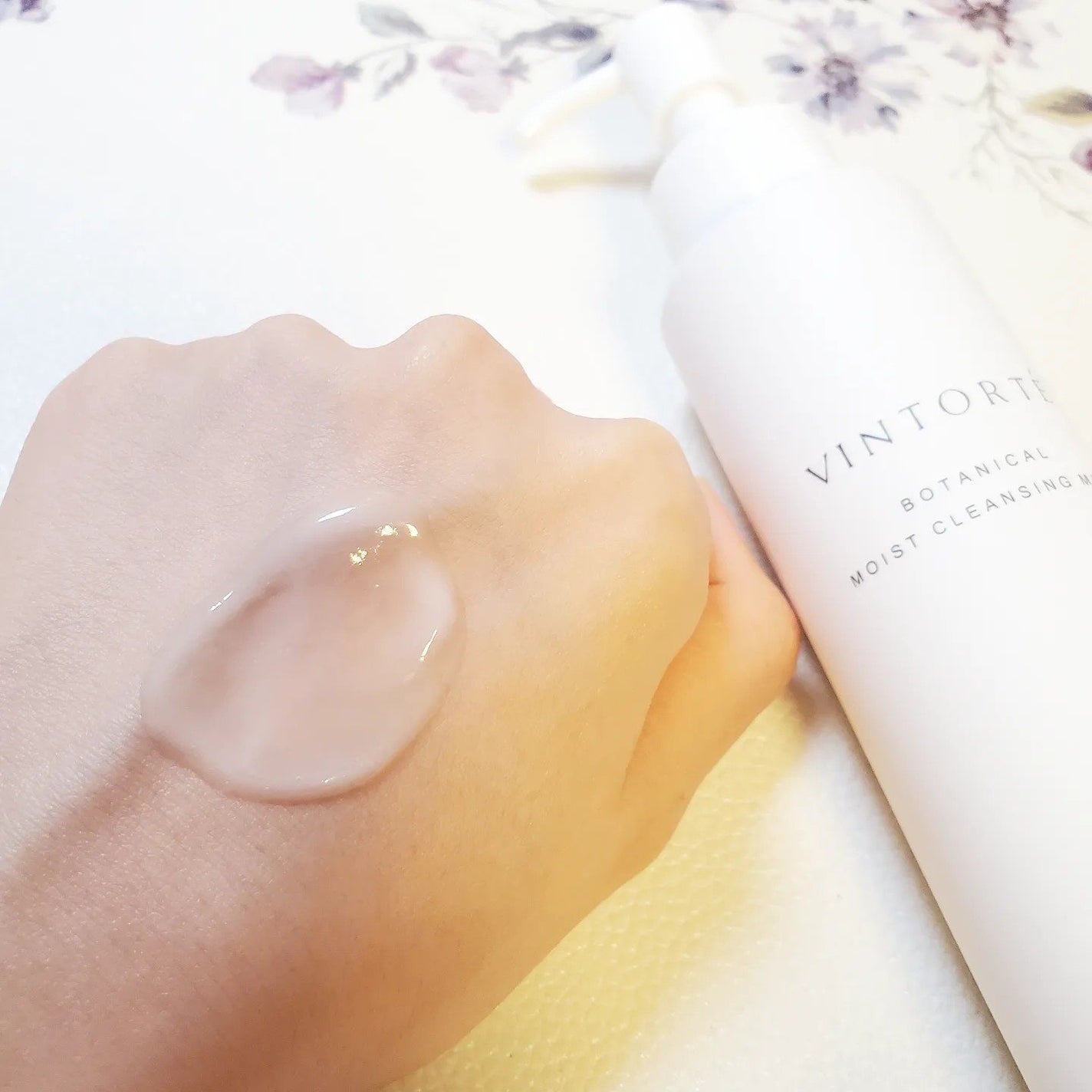 ボタニカルモイストクレンジングミルク/ヴァントルテ/ミルククレンジングを使ったクチコミ(4枚目)