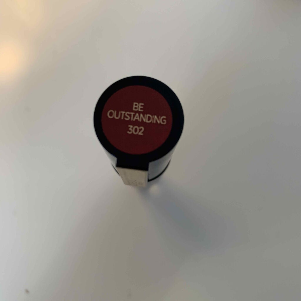 ブリリアントシグネチャー/ロレアル パリ/口紅を使ったクチコミ(2枚目)