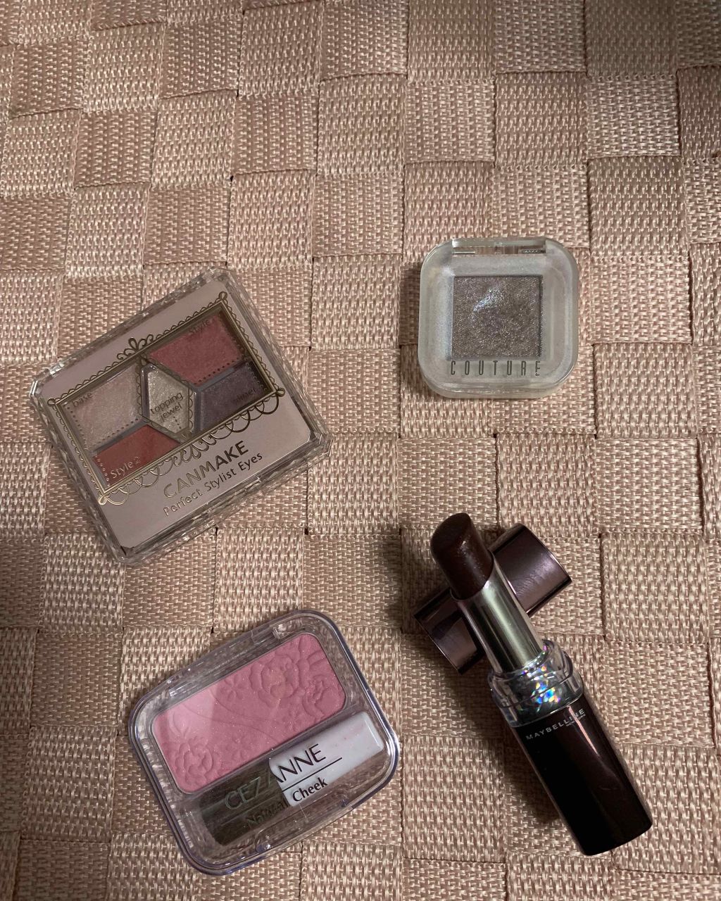 クチュールシャドウ/A’pieu/単色アイシャドウを使ったクチコミ（1枚目）