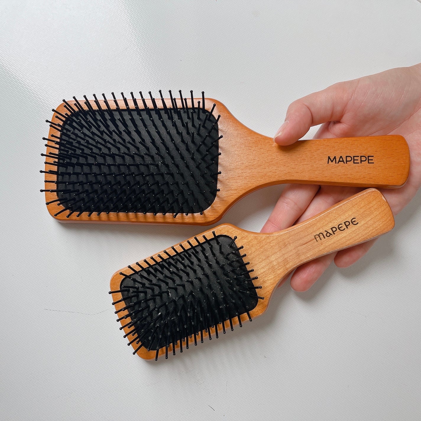 ふかふかクッションのパドルブラシ/マペペ/ヘアブラシ by ぱくぱく🍭