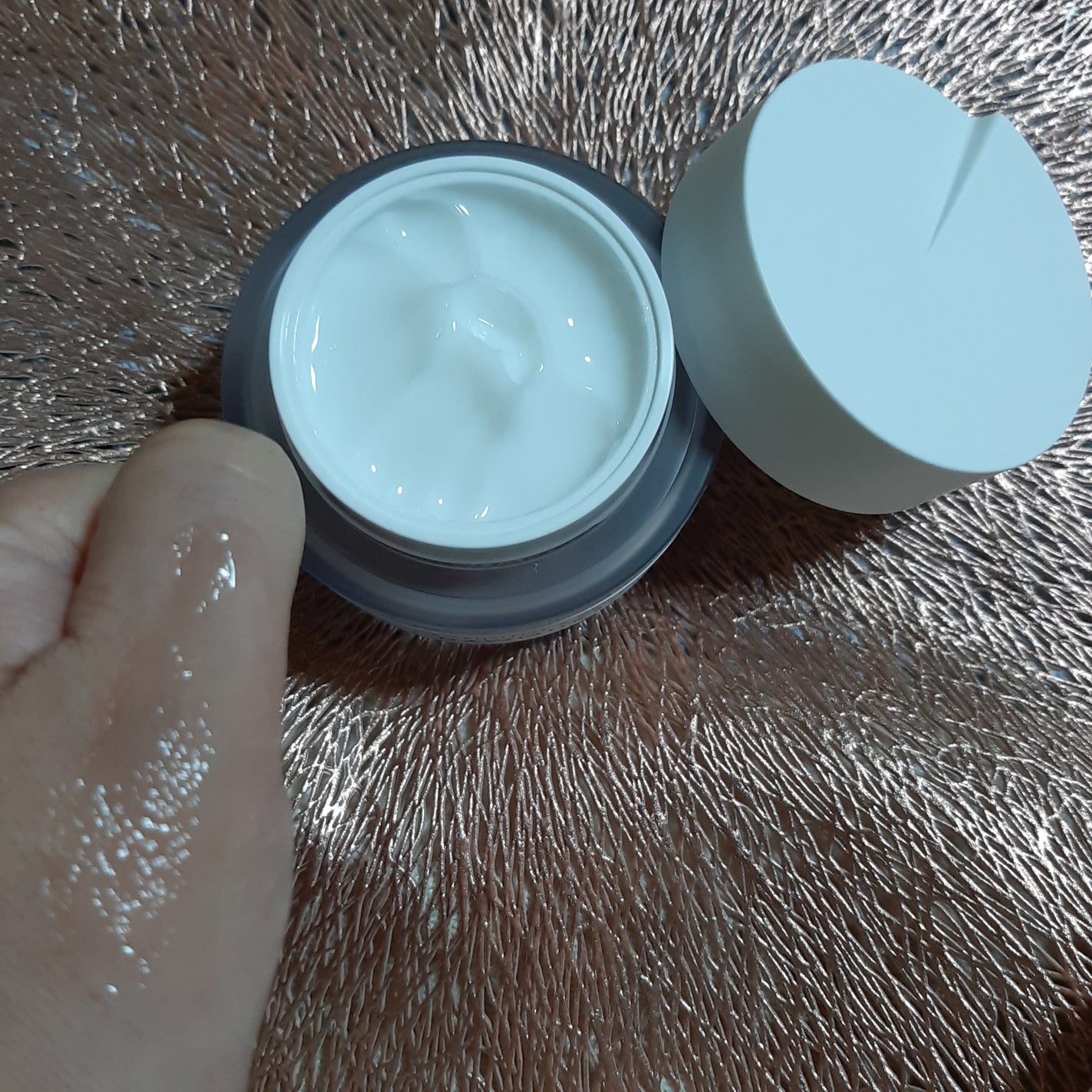 ANGY888 on LIPS 「RawquestEchinaceaCalmingMoistur..」(3枚目)