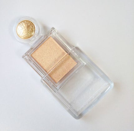 シャドーカスタマイズ/MAJOLICA MAJORCA/単色アイシャドウを使ったクチコミ(1枚目)