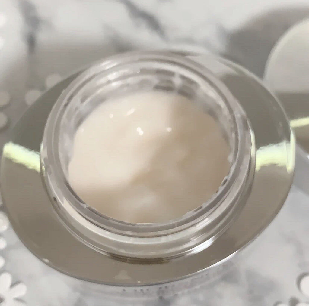 スノー ブライトニング モイスト クリーム/Dior/フェイスクリームを使ったクチコミ（3枚目）