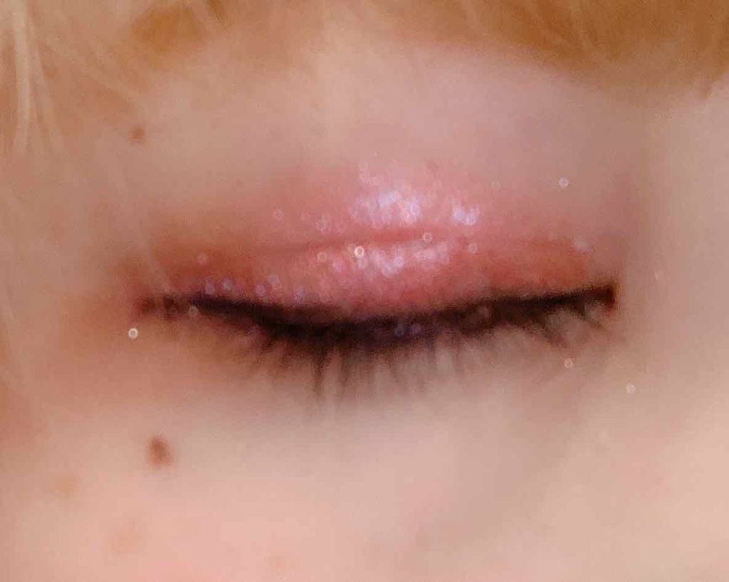 グリッタープリズム シャドウ/MISSHA/グリッターを使ったクチコミ(3枚目)