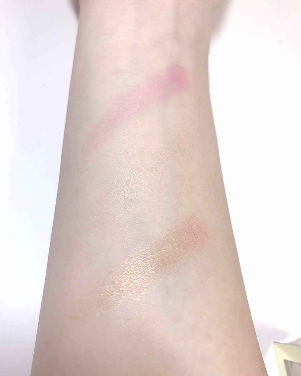 シャドーカスタマイズ/MAJOLICA MAJORCA/単色アイシャドウを使ったクチコミ（2枚目）