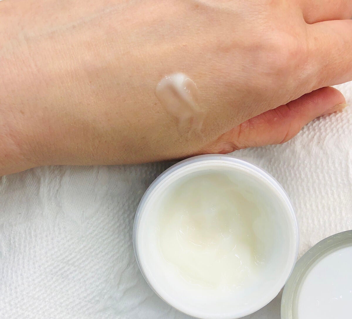 薬用アクアコラーゲンゲル BIHAKU EX/ドクターシーラボⓇ/オールインワン化粧品を使ったクチコミ(2枚目)