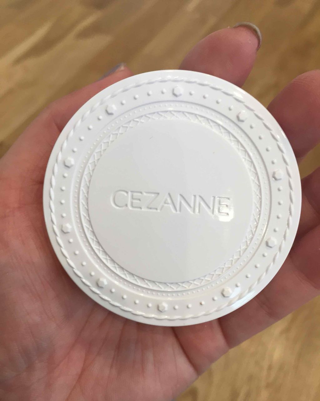 UVクリアフェイスパウダー/CEZANNE/プレストパウダーを使ったクチコミ（1枚目）