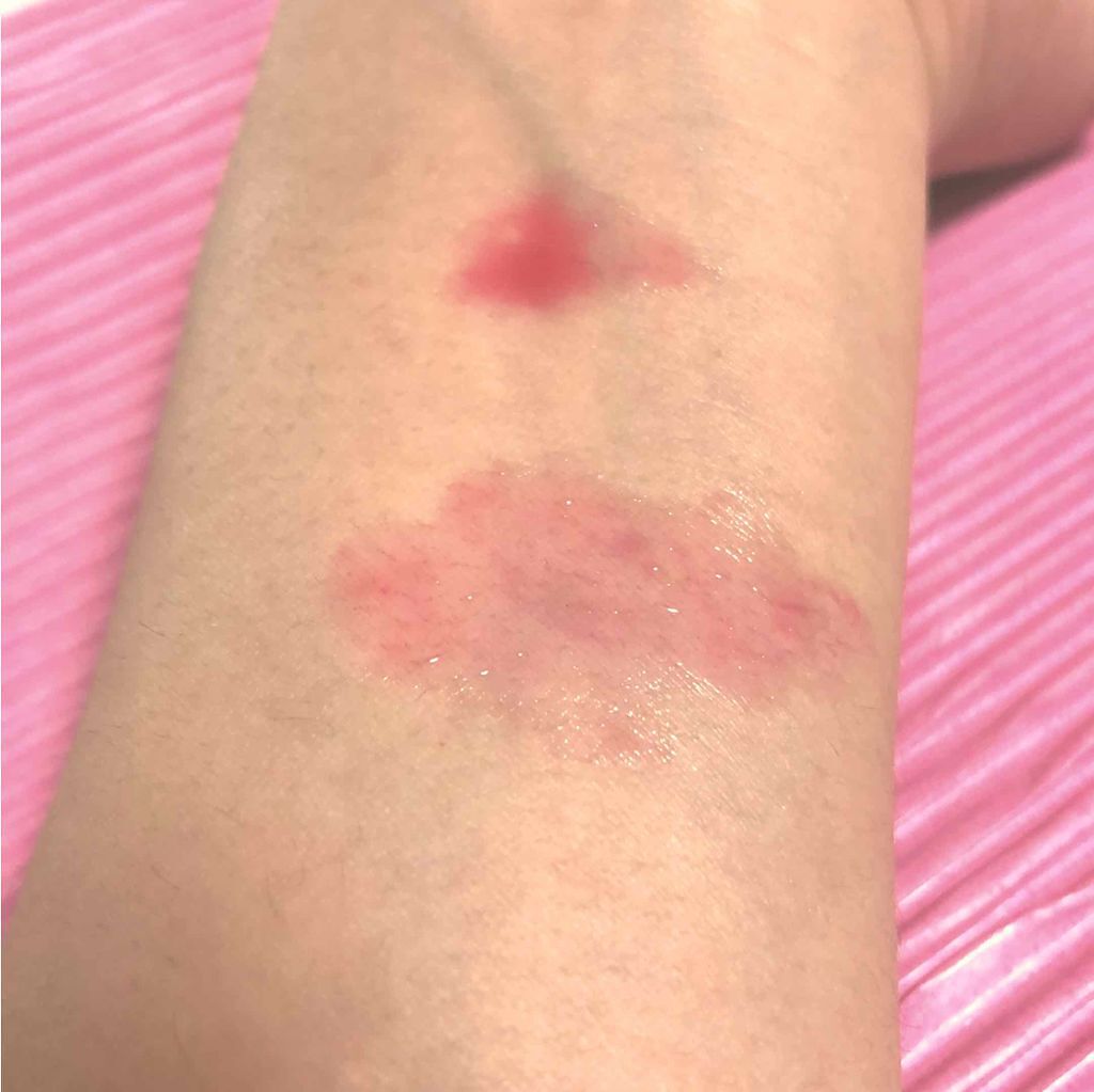 リップケアオイル LO01 ルビーレッド/excel/リップグロスを使ったクチコミ（2枚目）