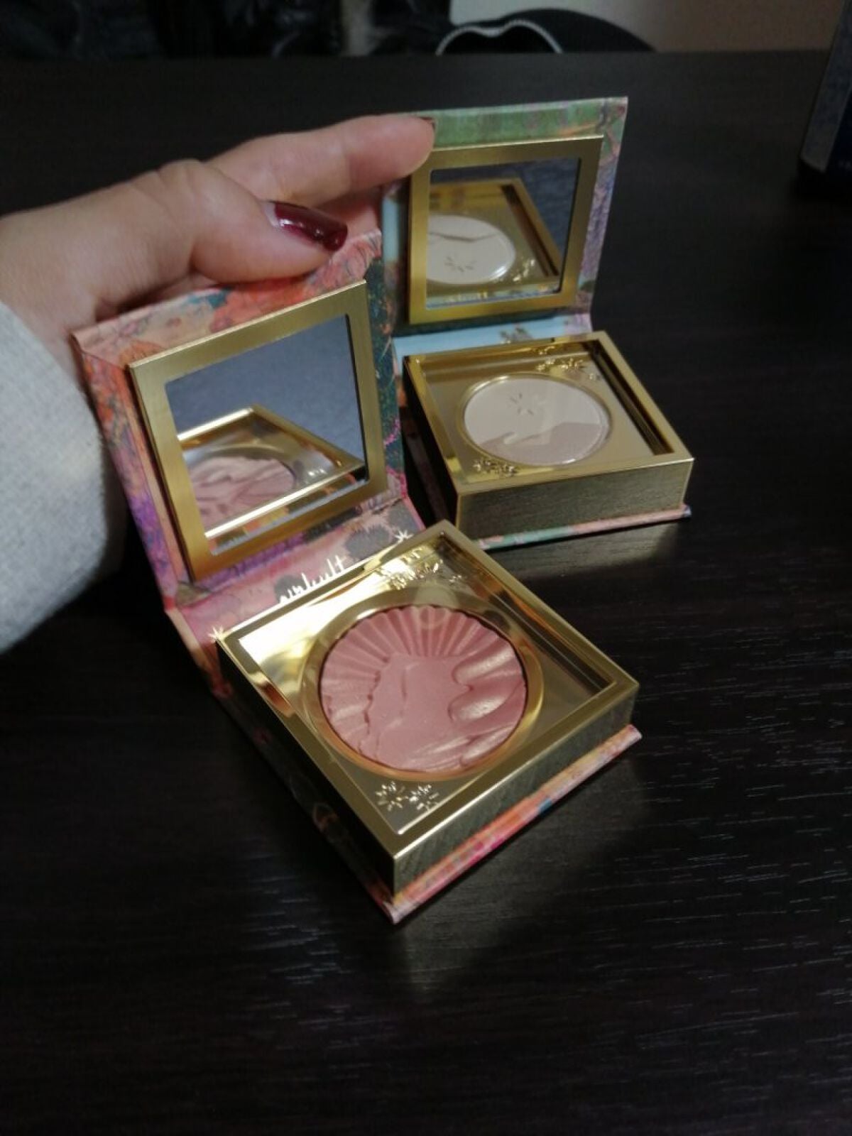 山海シリーズ グロウハイライト&チーク/GirlCult/パウダーハイライトを使ったクチコミ(1枚目)