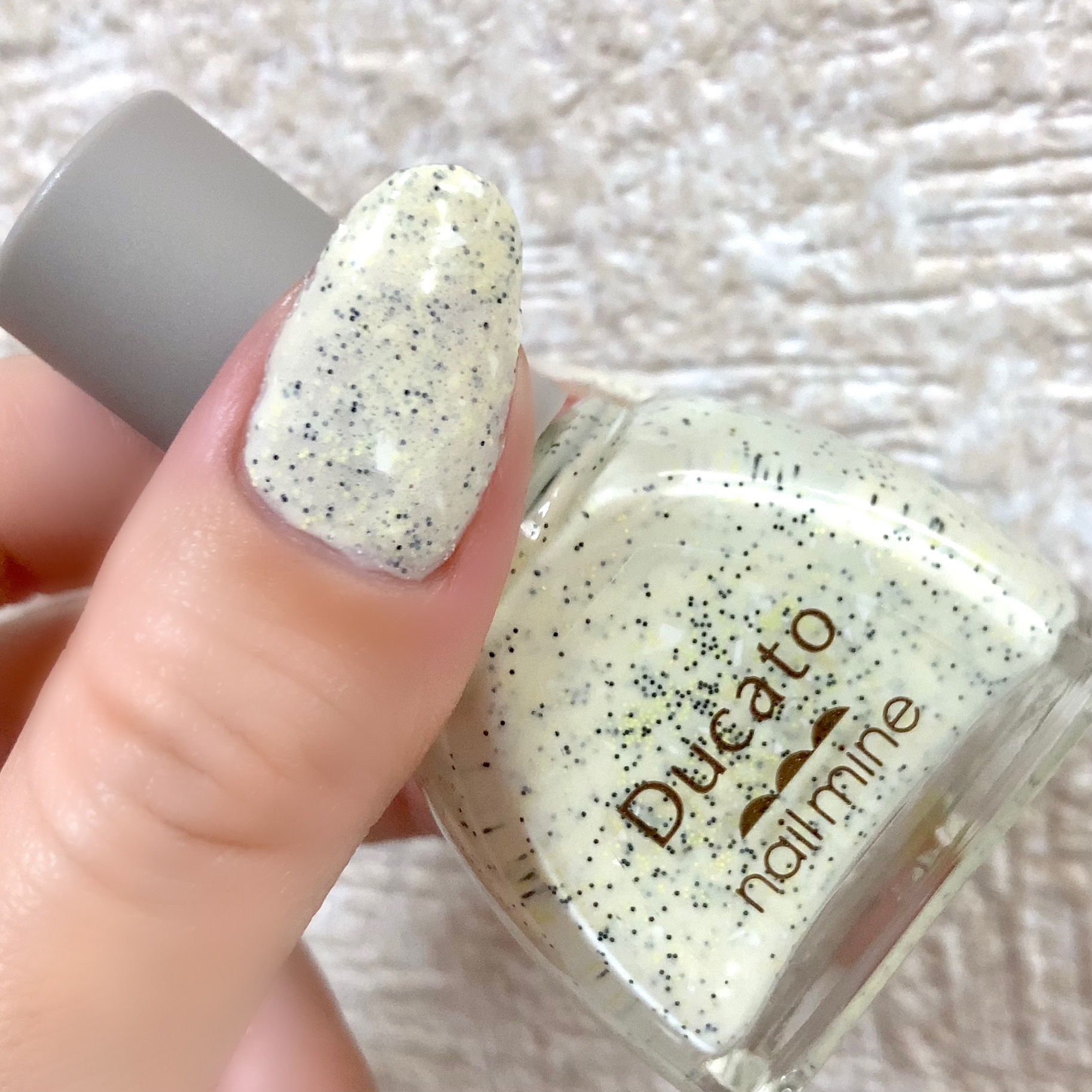 ネイルホリック Jungle Glitter/ネイルホリック/マニキュアを使ったクチコミ（3枚目）