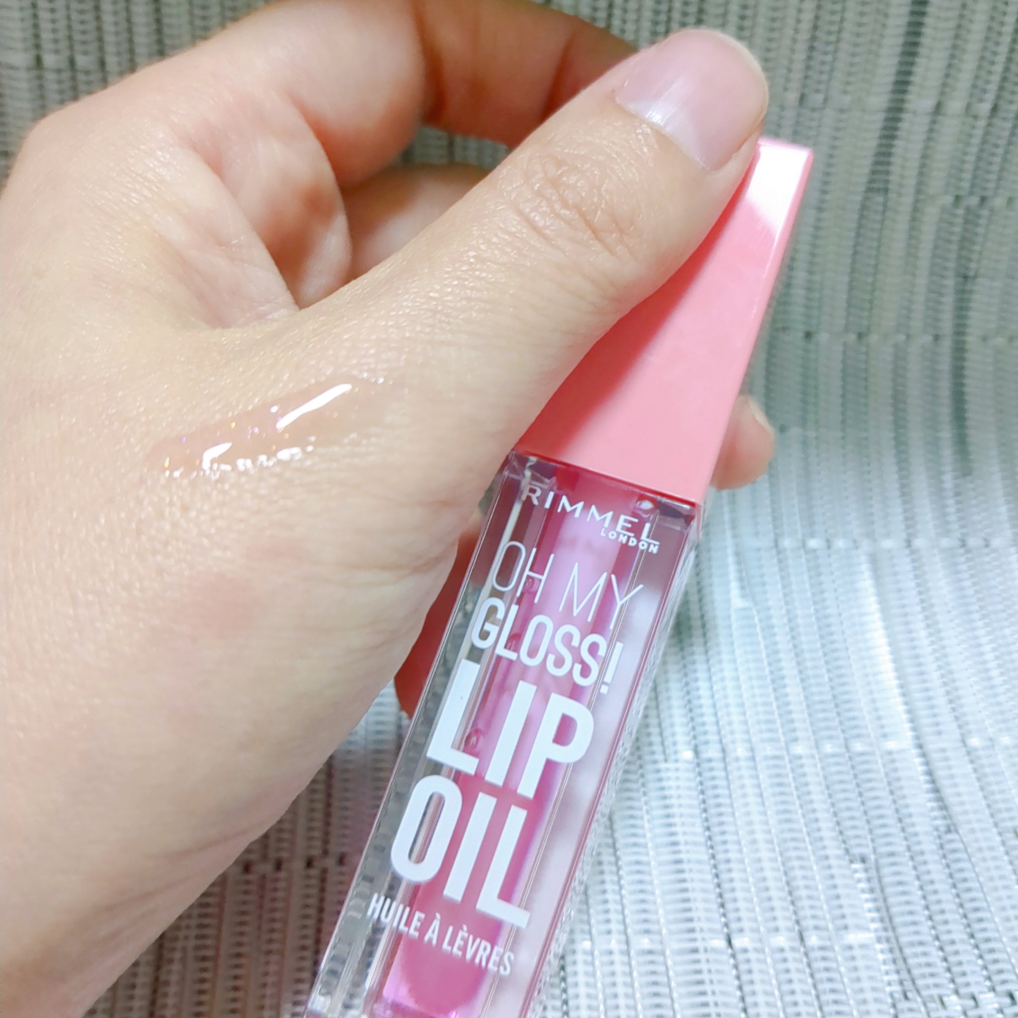 オーマイグロス リップオイル/リンメル ロンドン/リップグロスを使ったクチコミ（2枚目）
