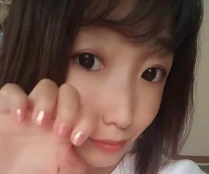 カラフルネイルズ/キャンメイク/マニキュアを使ったクチコミ(4枚目)