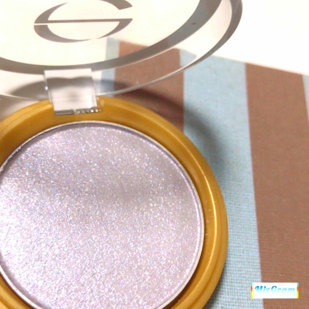 シャイニーシャドウ N/excel/単色アイシャドウを使ったクチコミ(2枚目)