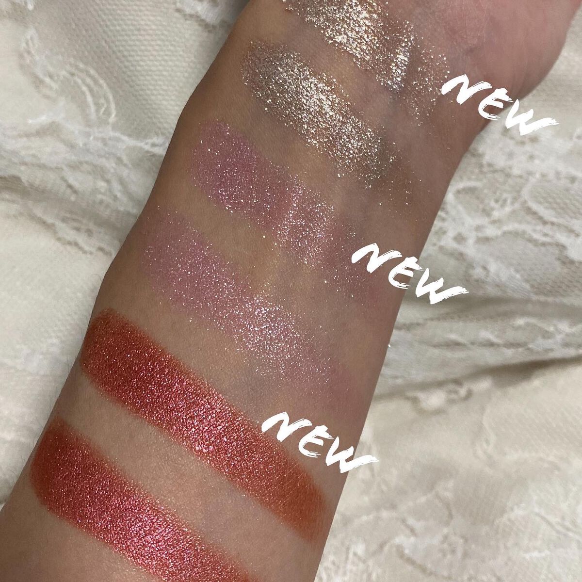 アディクション ザ アイシャドウ スパークル/ADDICTION/単色アイシャドウを使ったクチコミ（3枚目）