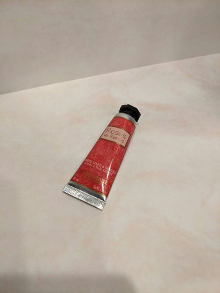 ローズ ベルベットハンド&ネイルクリーム/L'OCCITANE/ハンドクリームを使ったクチコミ(1枚目)