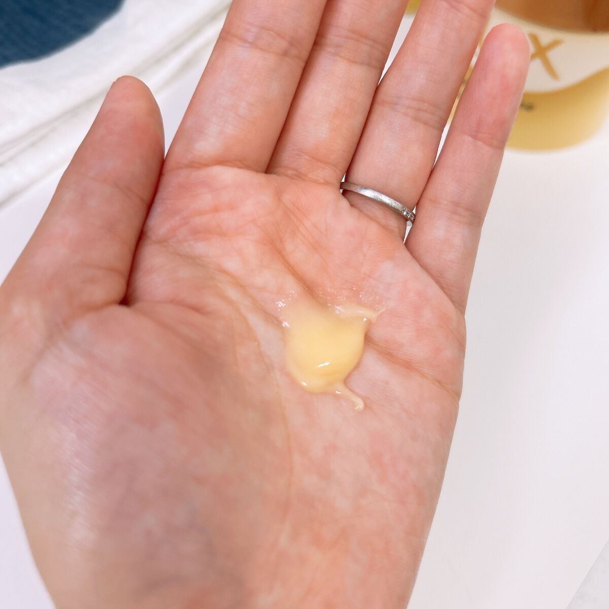 スーパーリッチシャイン ダメージリペア リッチ補修ヘアマスク/LUX/ヘアマスク・ヘアパックを使ったクチコミ(4枚目)