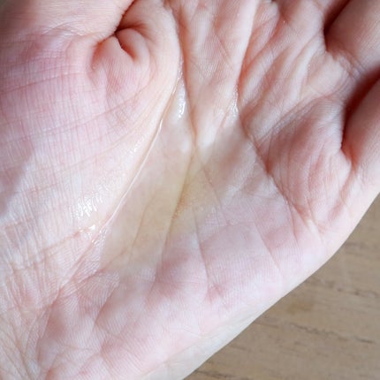 V エッセンス/unlabel/美容液を使ったクチコミ(4枚目)