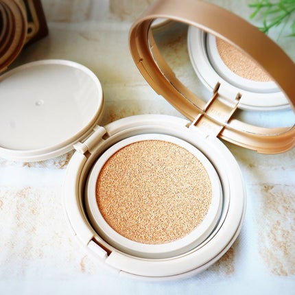 ミネラルグロウスキンクッション/エトヴォス/クッションファンデーションを使ったクチコミ(2枚目)