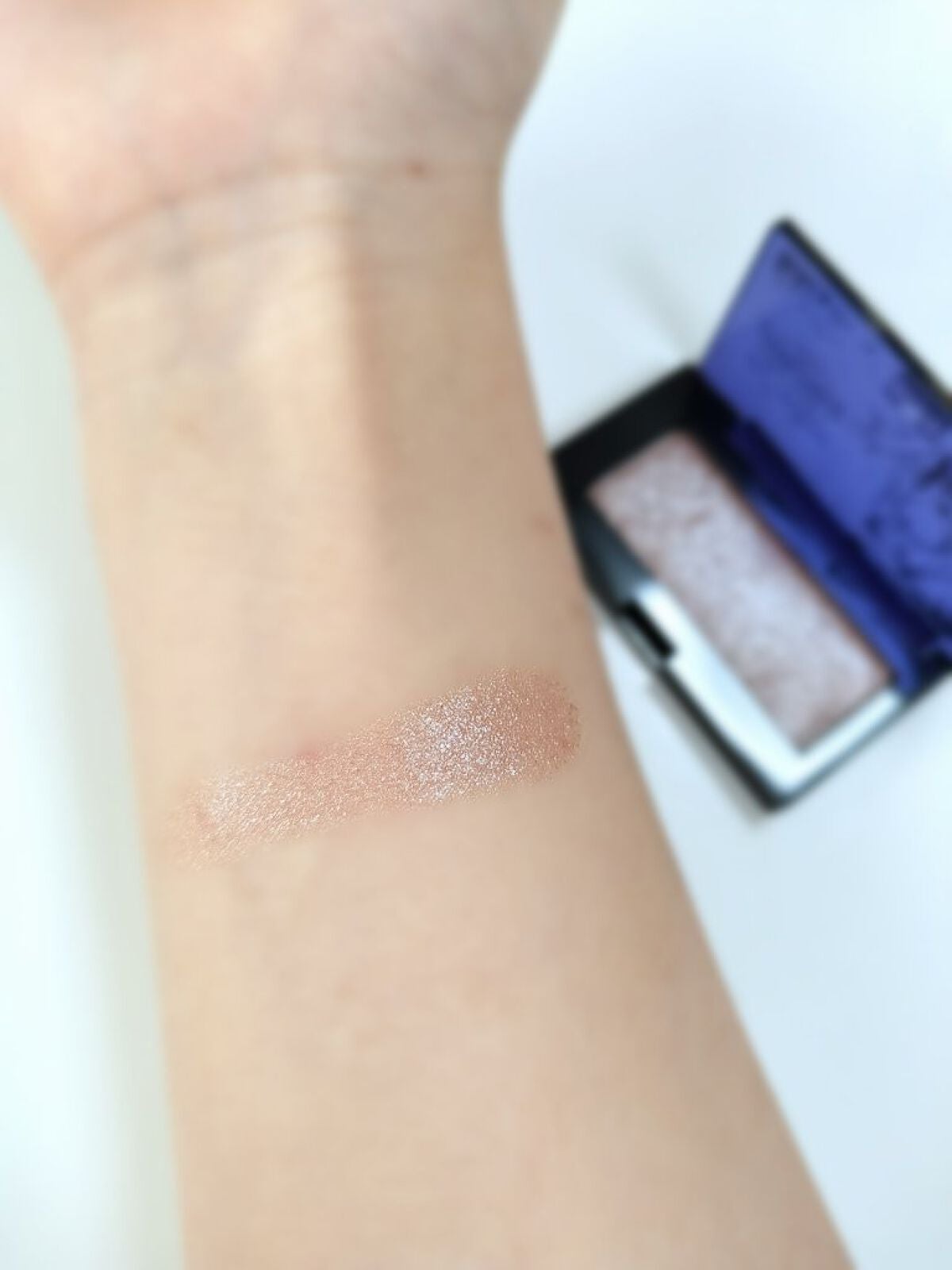 ムーン クライシス ハイライター/shu uemura/パウダーハイライトを使ったクチコミ(5枚目)