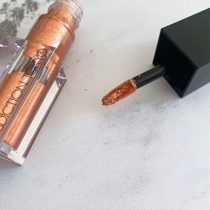 ザ リキッド アイシャドウ ウルトラスパークル/ADDICTION/リキッドアイシャドウを使ったクチコミ(2枚目)