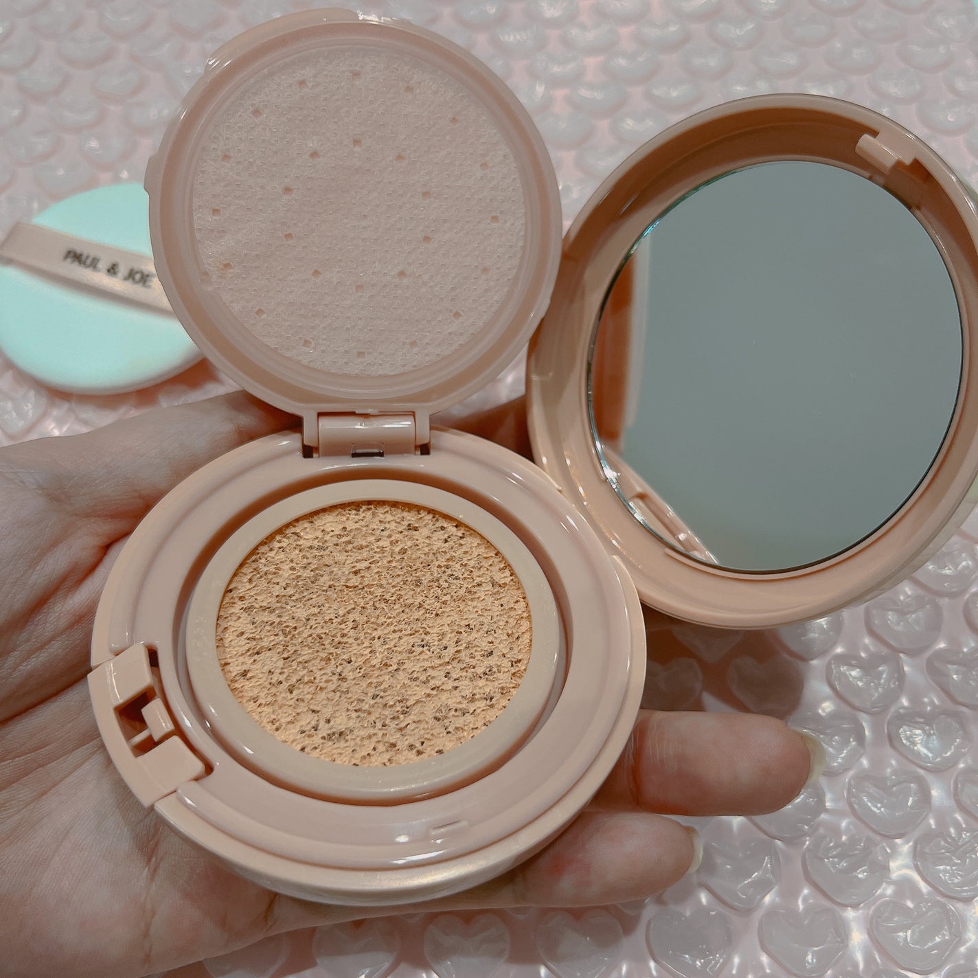 シースルー ヴェール コンパクト/PAUL & JOE BEAUTE/ファンデーションを使ったクチコミ(1枚目)