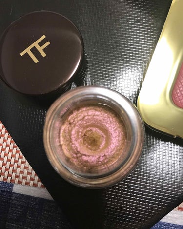 クリーム カラー フォー アイズ/TOM FORD BEAUTY/ジェル・クリームアイシャドウを使ったクチコミ（2枚目）