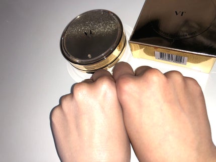 プログロス コラーゲンパクト/VT/クリーム・エマルジョンファンデーションを使ったクチコミ(4枚目)