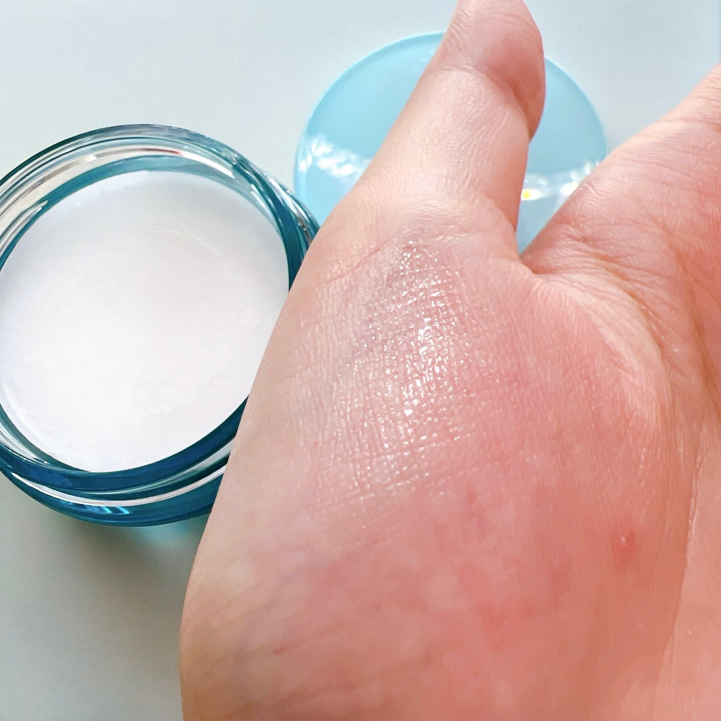 オーシャントリコ ヘアスタイリング バーム ライトブルー/OCEAN TRICO/ヘアバームを使ったクチコミ(3枚目)