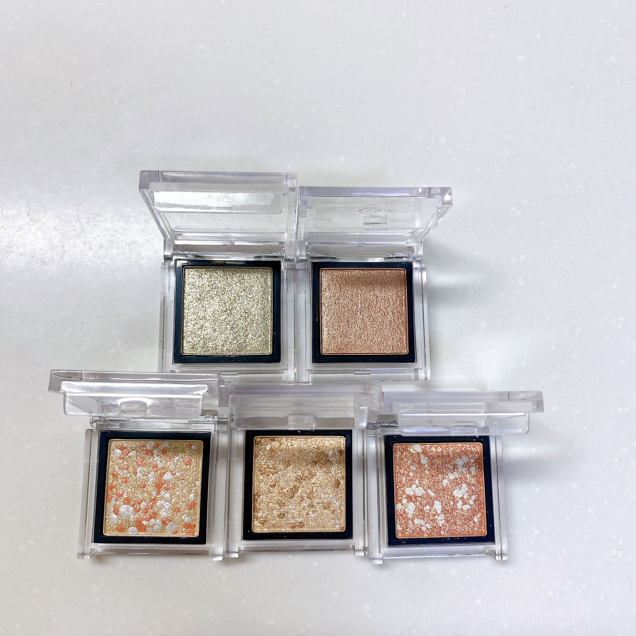 eyeshadow/SLN/単色アイシャドウを使ったクチコミ（2枚目）