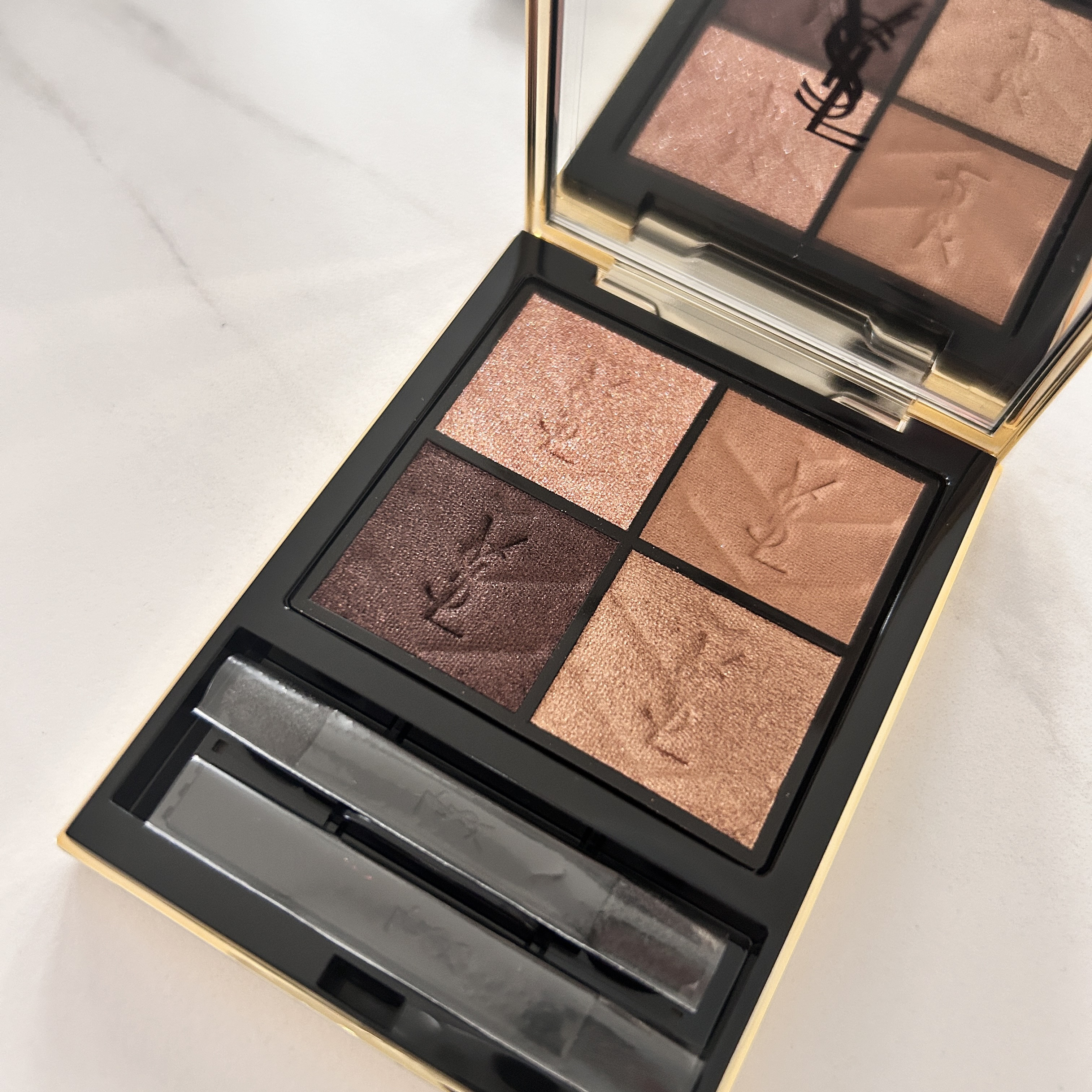 クチュール ミニ クラッチ/YVES SAINT LAURENT BEAUTE/アイシャドウパレットを使ったクチコミ（2枚目）