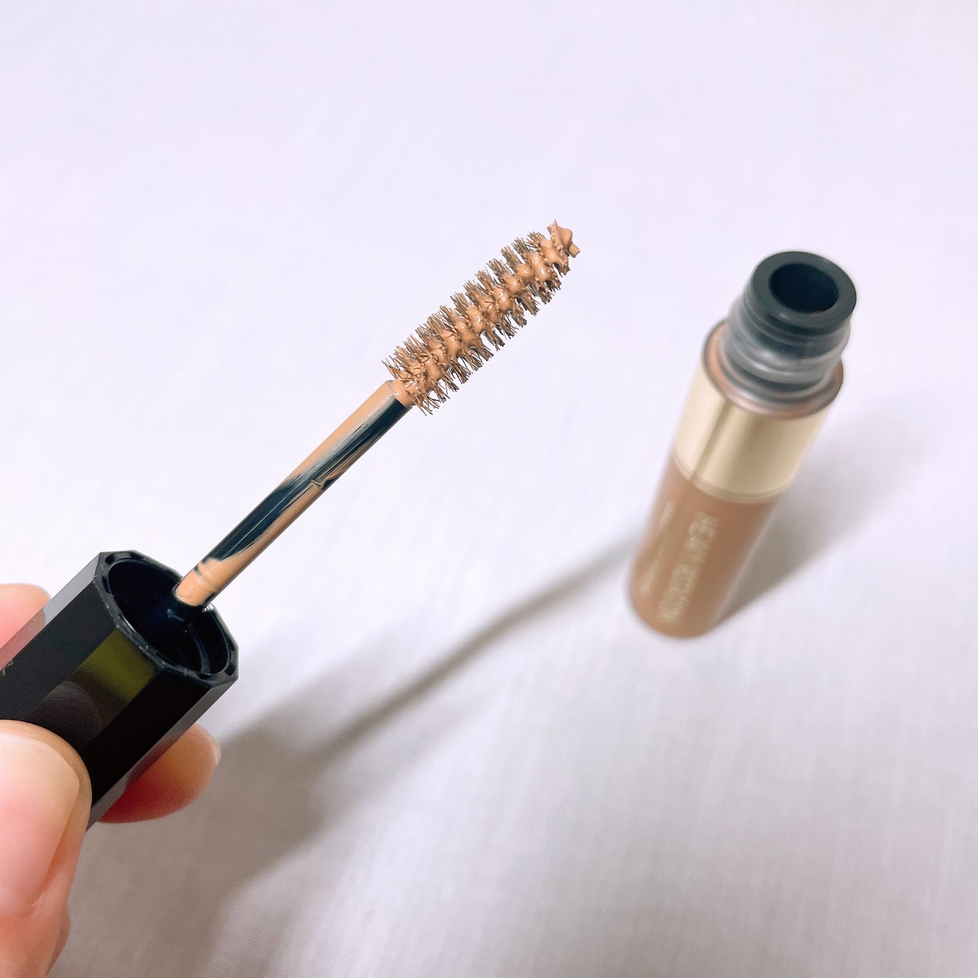 カラーリングアイブロウ/ヘビーローテーション/眉マスカラを使ったクチコミ(4枚目)