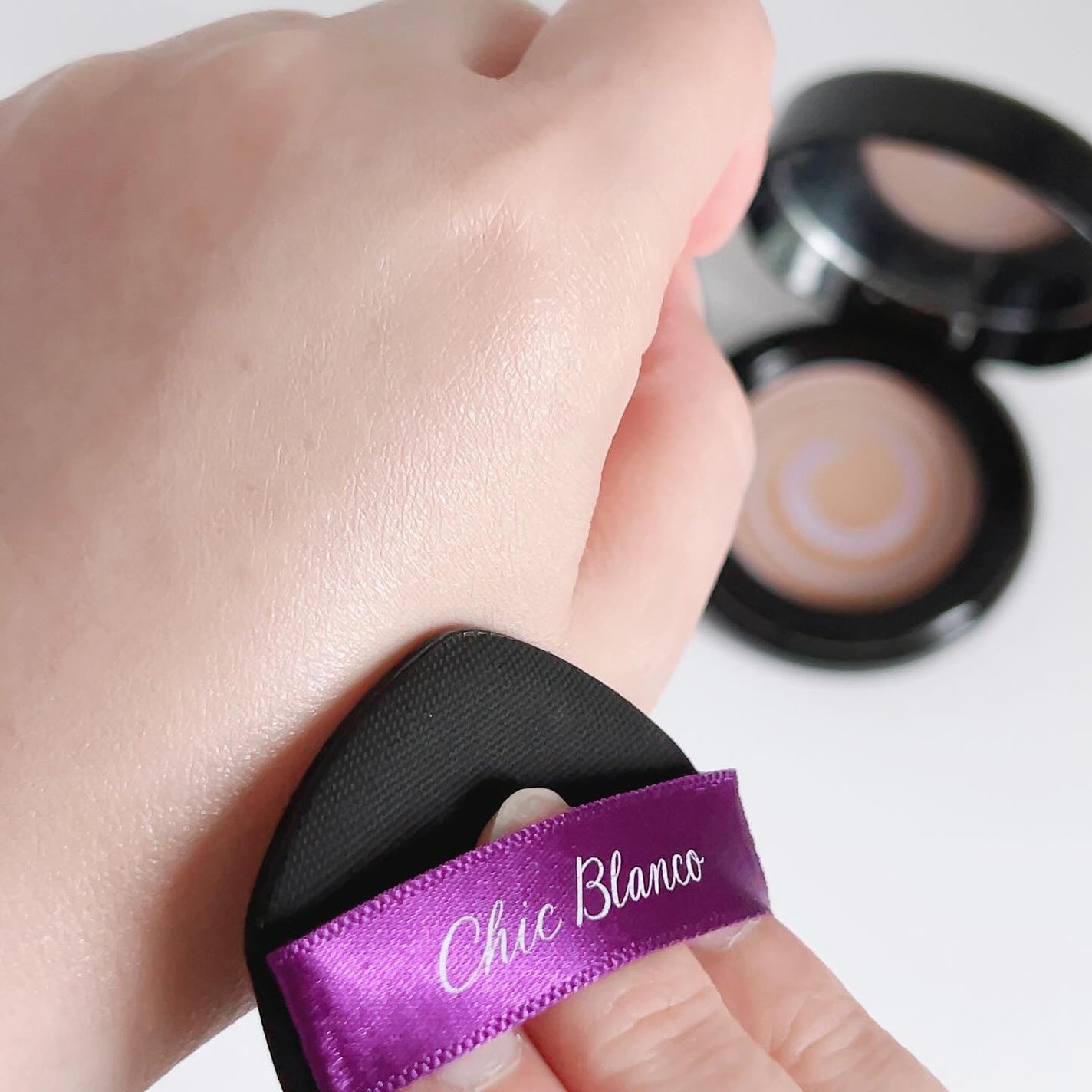 パーフェクトカバーオーロラバームクッション/Chic Blanco/その他ファンデーションを使ったクチコミ(7枚目)