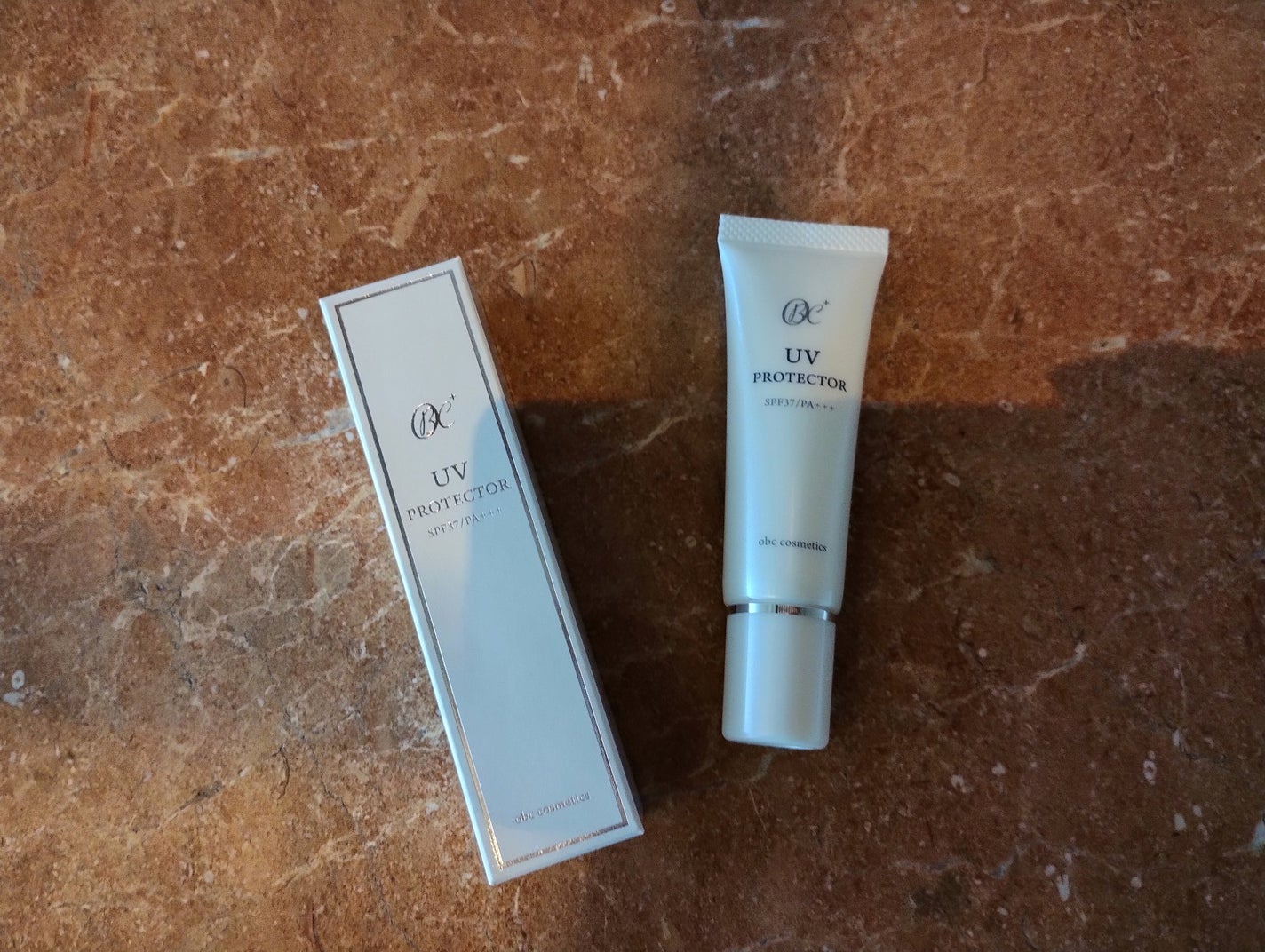 mcgroupakiko on LIPS 「好きなものはシリーズで揃え日々使っていますが、日傘もその一つ。..」(1枚目)