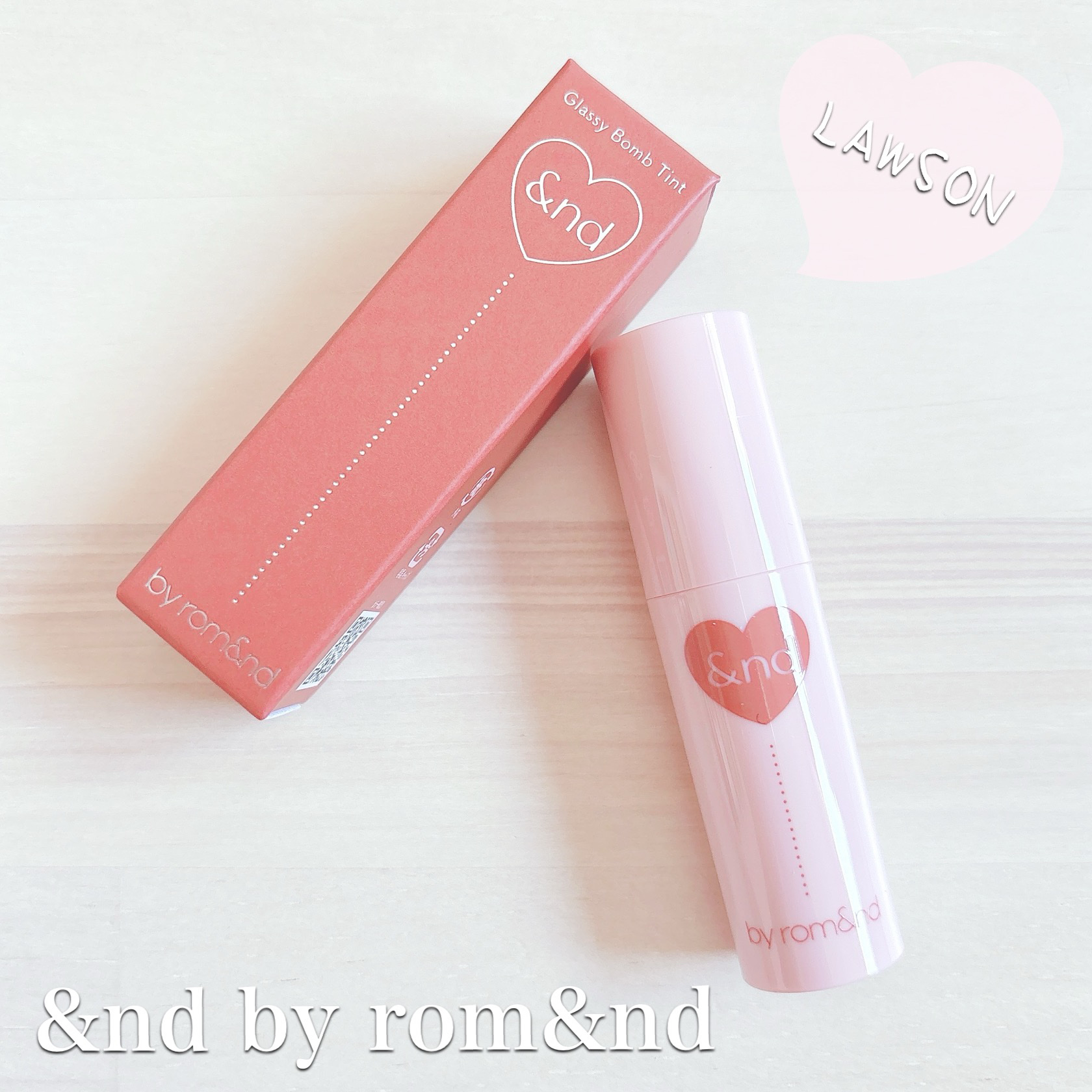 アンドバイロムアンド　グラッシーボムティント VD01 Milky cocoa/&nd by rom&nd/リップティントを使ったクチコミ（1枚目）