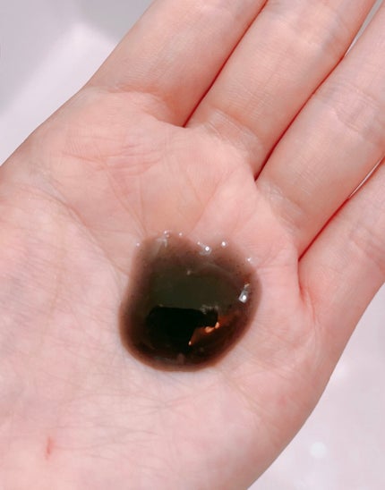 DETクリア ブライト&ピール ピーリングジェリー<炭タイプ>/Detclear/ピーリングを使ったクチコミ(3枚目)