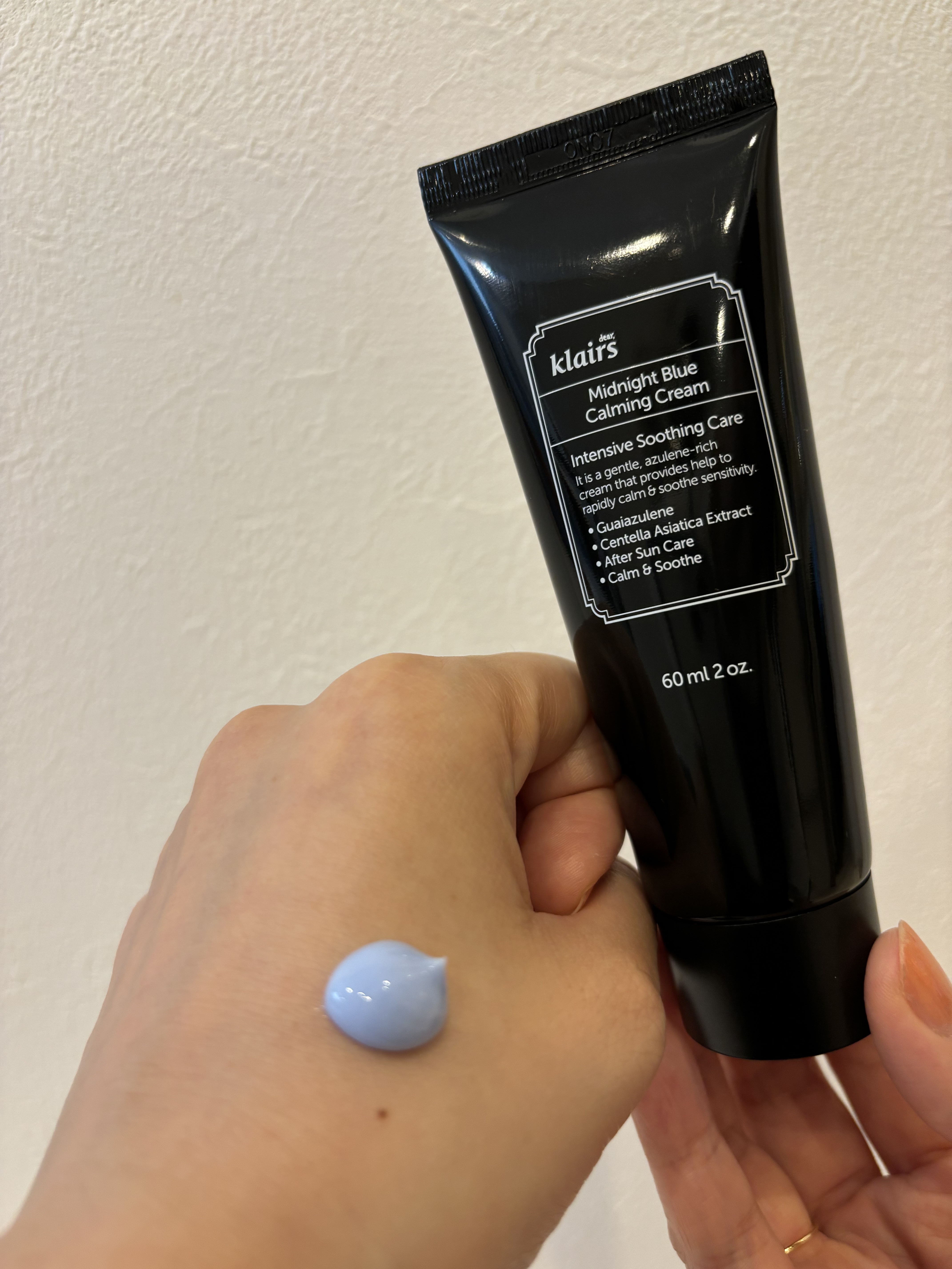 ミッドナイトブルーカーミングクリーム 60ml/Klairs/フェイスクリームを使ったクチコミ（2枚目）