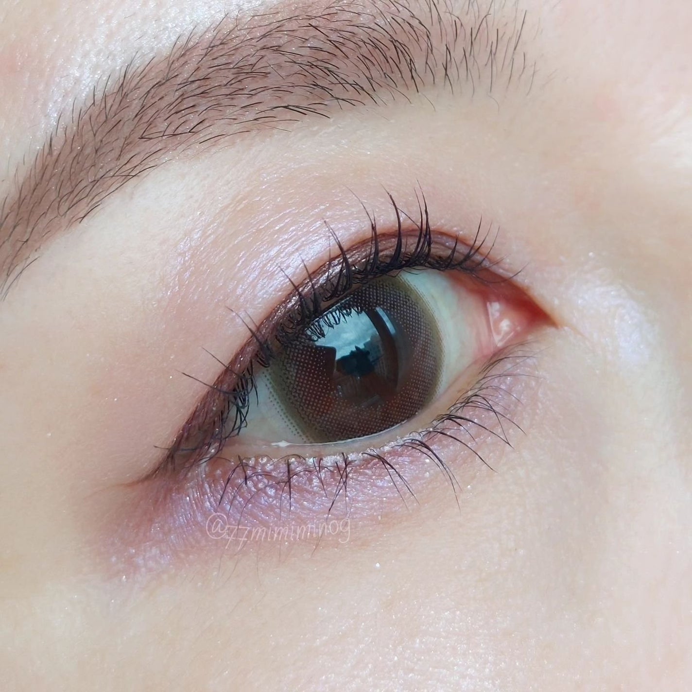 マルチカラーバリエーション トゥインクル/チャコット・コスメティクス/単色アイシャドウを使ったクチコミ(4枚目)