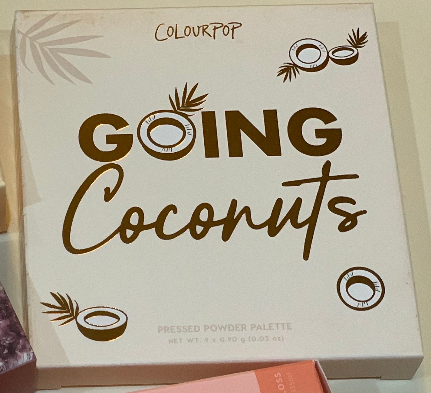 Going Coconuts Bronzed Eyeshadow Palette/ColourPop/アイシャドウパレットを使ったクチコミ(3枚目)