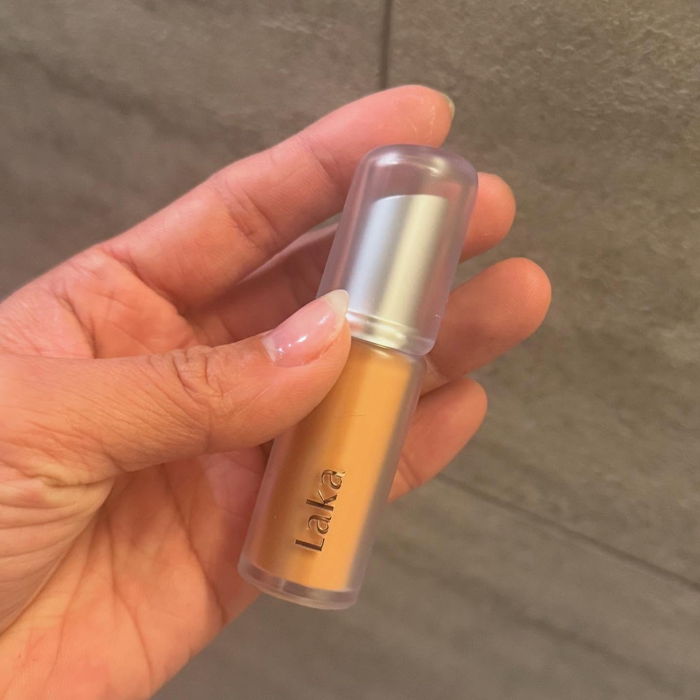 バルキーマットリップスティック/Laka/口紅を使ったクチコミ（3枚目）