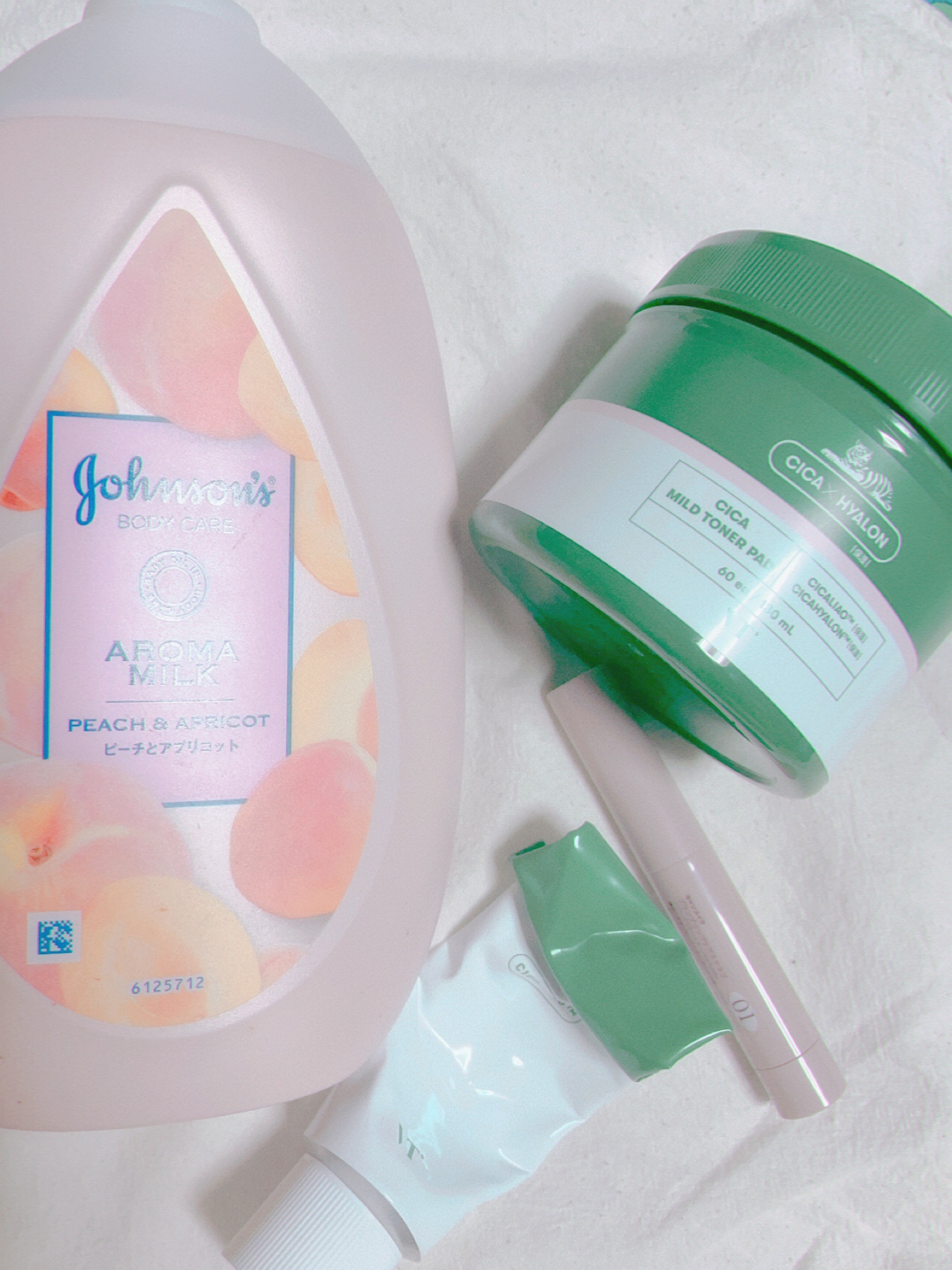 ラスティングモイスチャーアロマミルク  ピーチとアプリコットの香り/ジョンソンボディケア/ボディミルクを使ったクチコミ（1枚目）