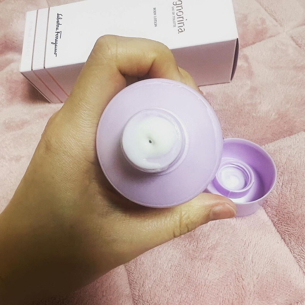 【フェラガモ】ボディクリーム×4本 Amazon | Salvatore Ferragamo(サルヴァトーレ フェラガモ