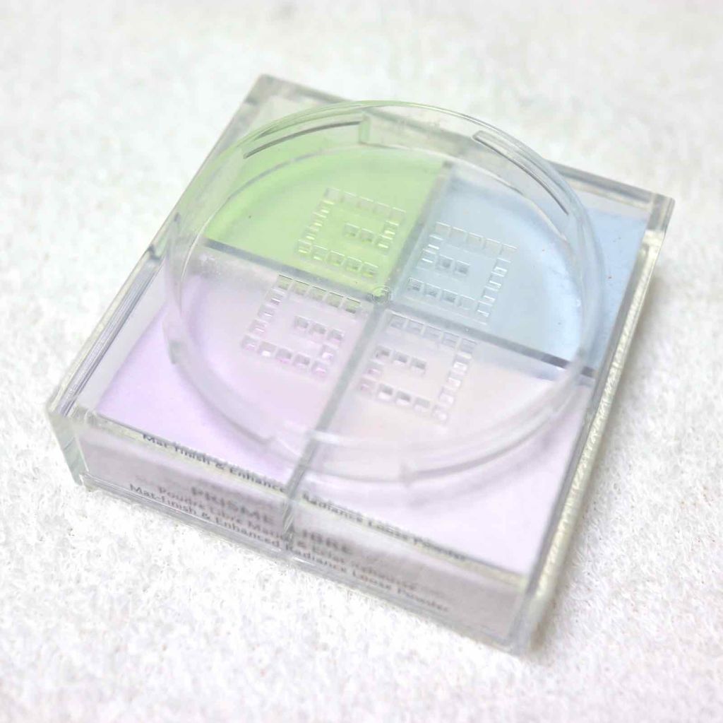 プリズム・リーブル/GIVENCHY/ルースパウダーを使ったクチコミ(2枚目)