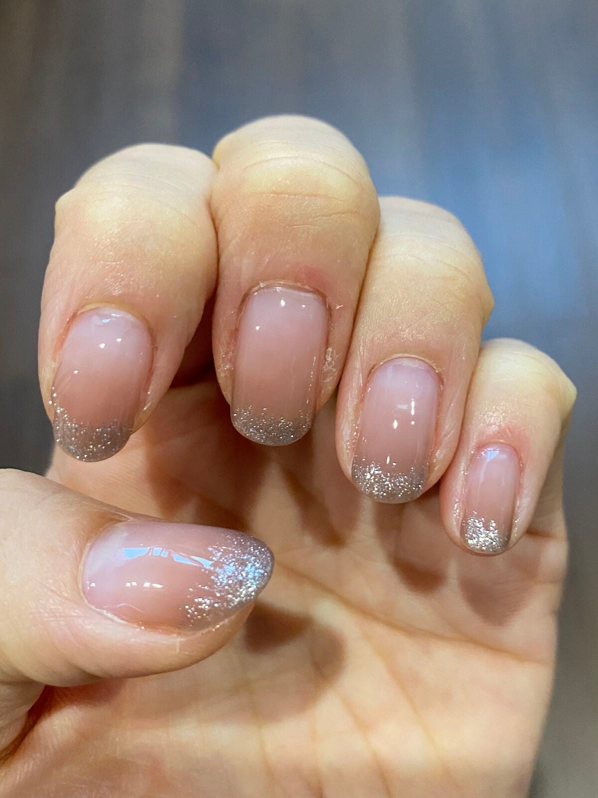 あき on LIPS 「Seriaのジェルネイルが好きだなぁ特に最近はココアブラウンに..」(1枚目)