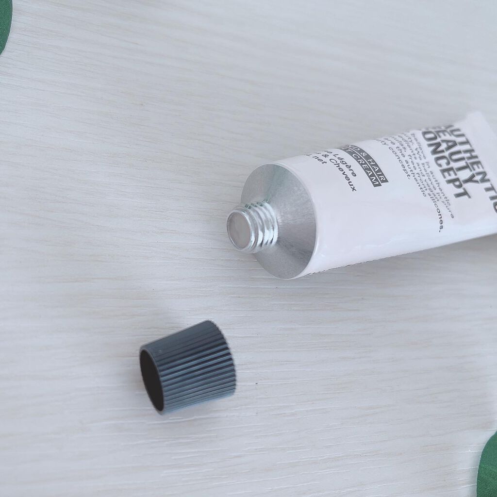 ハンド&ヘア ライトセラム/AUTHENTIC BEAUTY CONCEPT/ハンドクリームを使ったクチコミ(6枚目)