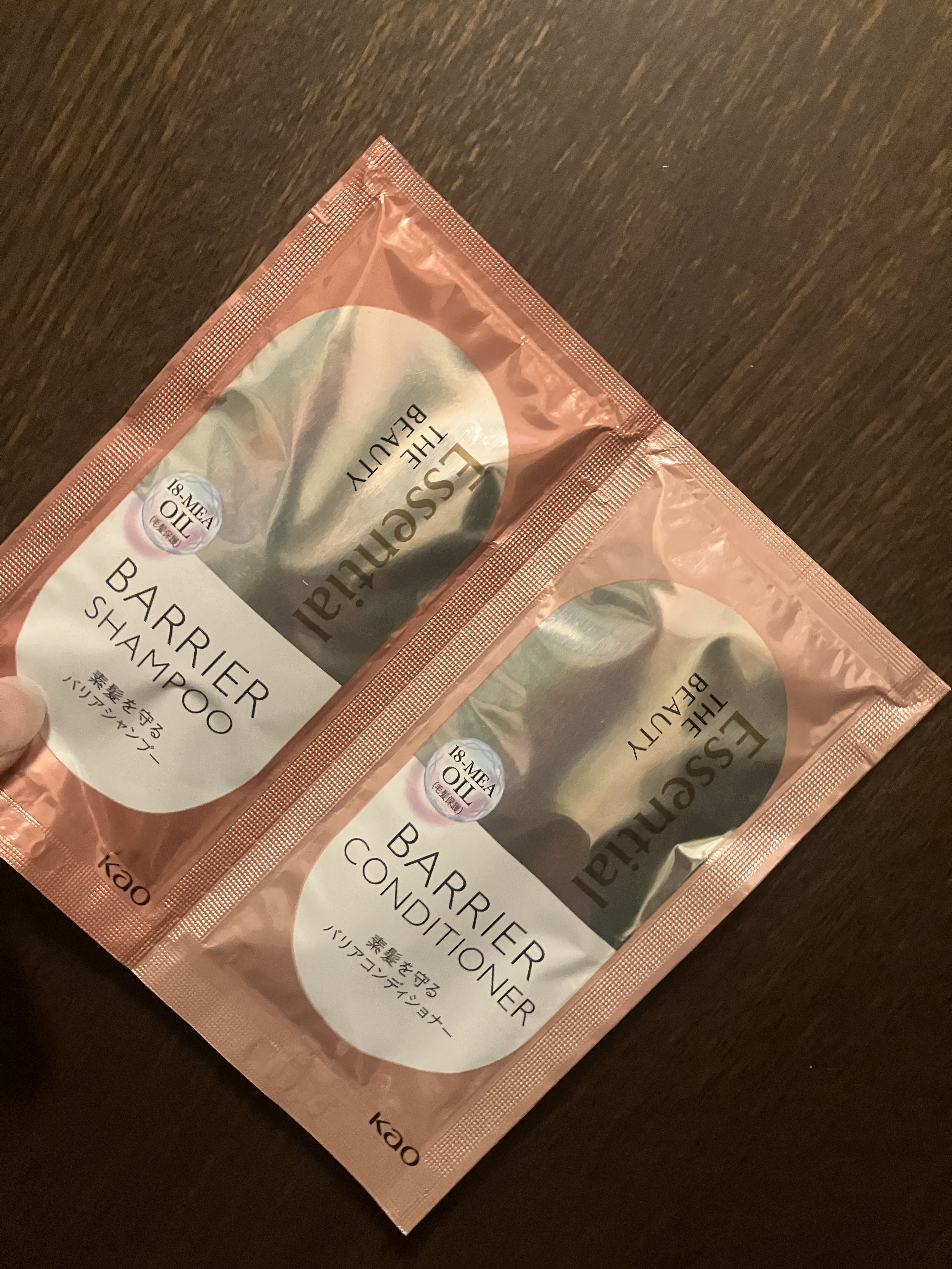 ザビューティ 髪のキメ美容素髪を守る バリアシャンプー/コンディショナー シャンプー/エッセンシャル/シャンプー・コンディショナーを使ったクチコミ（1枚目）