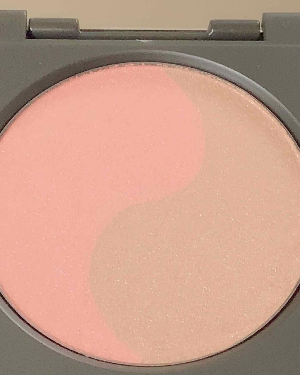 セルヴォーク カムフィー ブラッシュ/Celvoke/パウダーチークを使ったクチコミ(2枚目)