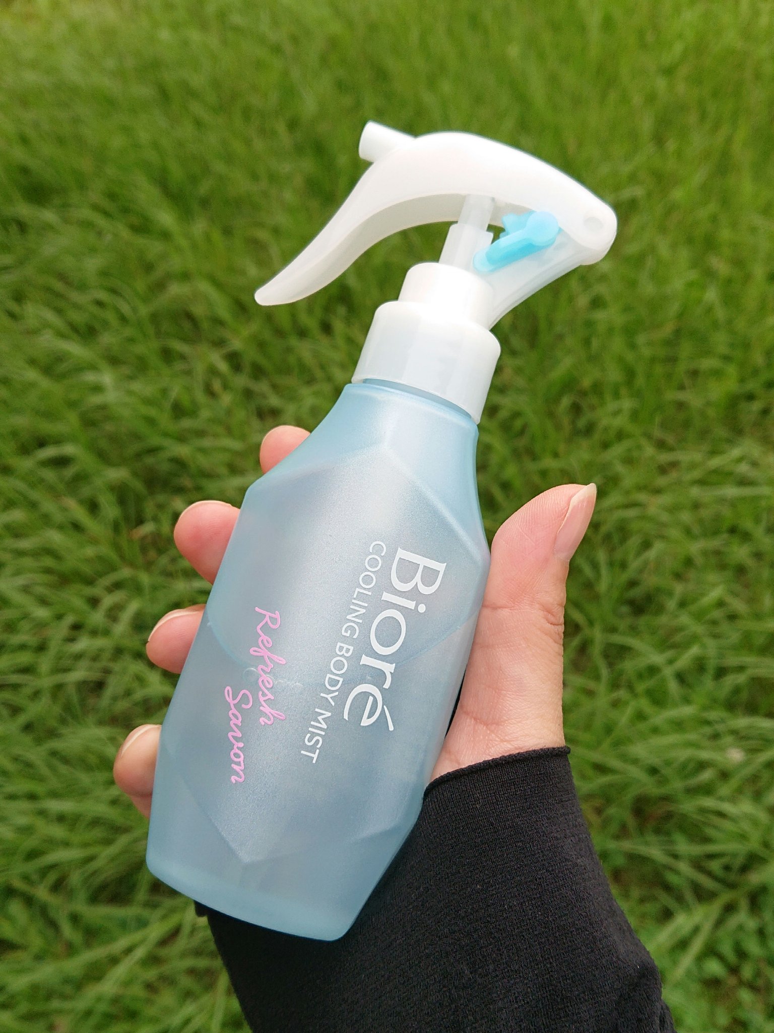 冷ハンディミスト リフレッシュサボンの香り/ビオレ/デオドラント・制汗剤を使ったクチコミ（2枚目）