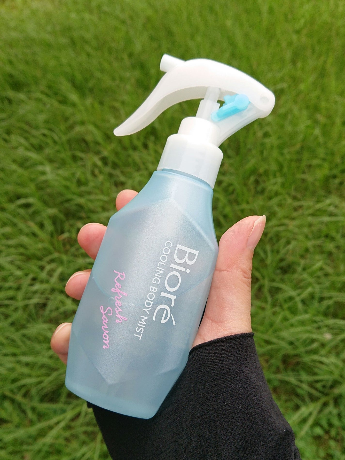 冷ハンディミスト リフレッシュサボンの香り/ビオレ/デオドラント・制汗剤を使ったクチコミ(2枚目)