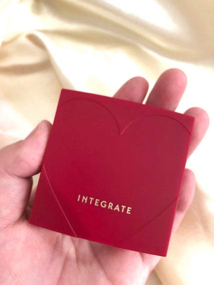 プロフィニッシュファンデーション/インテグレート/パウダーファンデーションを使ったクチコミ(1枚目)