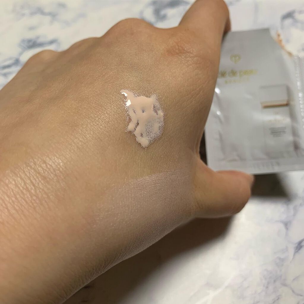 クレ・ド・ポー ボーテ タンクッションエクラ ナチュレル/クレ・ド・ポー ボーテ/クッションファンデーションを使ったクチコミ（2枚目）